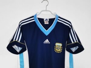 Retro  Argentina 1998 Away - Image 4
