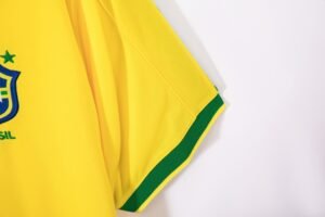 Retro  Brazil 1997 Home Yellow - Image 9