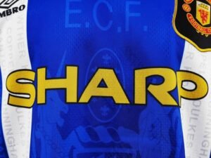 Retro Manchester United 94/96 Third - Image 6