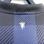 Retro Manchester United 2013/14 Away Long Sleeves - Image 6