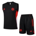 2526 Bayern Sleevesless Training Suit D2557
