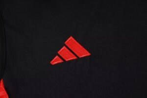 2526 Bayern Sleevesless Training Suit D2557 - Image 5