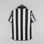 Retro Newcastle 2000/01 Home - Image 2