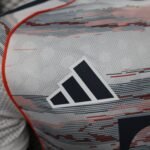 Player Version Bayern München 25/26 Away Long Sleeves - Image 3