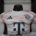Player Version Bayern München 25/26 Away Long Sleeves - Image 7