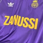 Retro Real Madrid 1984/85 Away Long Sleeves - Image 8