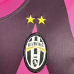 Retro Juventus 2011/12 Away Pink Long Sleeves - Image 2