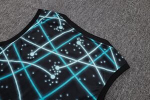 Inter Milano Sleevesless Training Suit D25122 - Image 11