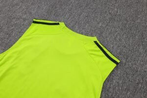 Real Madrid Sleevesless Training Suit D25117 - Image 11