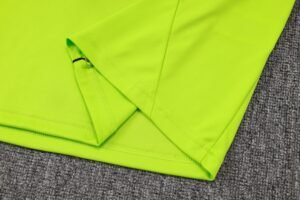 Real Madrid Sleevesless Training Suit D25117 - Image 12