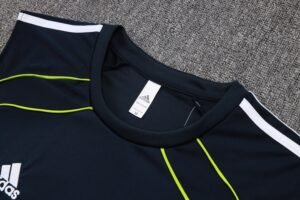 Real Madrid Sleevesless Training Suit D25116 - Image 9