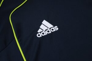 Real Madrid Sleevesless Training Suit D25116 - Image 11