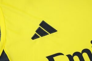 Real Madrid  Sleevesless Training Suit D25110 - Image 6