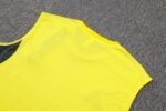 Real Madrid  Sleevesless Training Suit D25110 - Image 15