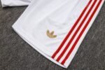 Bayern Sleeveless training suit D2536 - Image 14
