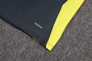 Real Madrid Sleeveless training suit D2597 - Image 6