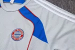Short Sleeves Bayern Training suit - Image 11