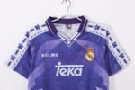 Retro Real Madrid 96/97 Away S-XXL - Image 8