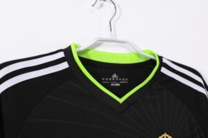 Retro Real Madrid 10/11 Away S-XXL - Image 5