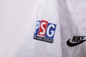Retro PSG 1995/96 Away S-XXL - Image 11