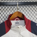 Man utd jacket - Image 3