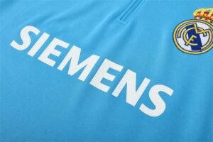 Real Madrid 05/06 half zipper Training Blue - Image 7