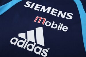 Real Madrid 03/04 half zipper Training Dark Blue - Image 5