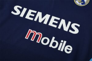 Real Madrid 03/04 half zipper Training Dark Blue - Image 9