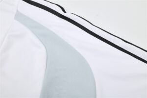 Real Madrid 04/05 half zipper Training White - Image 13