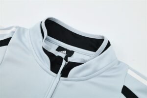 Real Madrid 04/05 half zipper Training Light Gray - Image 4