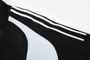 Real Madrid 04/05 half zipper Training Black - Image 12