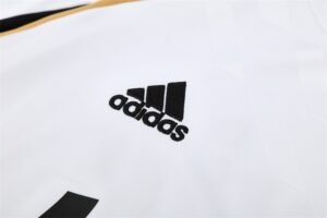 Real Madrid 11/12 half zipper Training White - Image 5