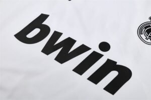 Real Madrid 11/12 half zipper Training White - Image 7