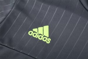 Real Madrid 15/16 half zipper Training Gray - Image 6