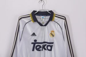 Retro Real Madrid 1998/00 Home White Long Sleeves - Image 4