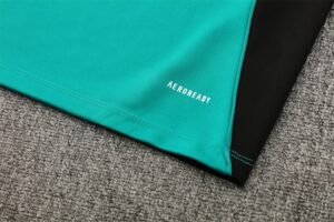 Adult/ Kids 2526 LVP half zipper Training suit Green - Image 11