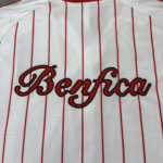 Camisola COM BOTÃO S L B x Originals branca 2025/26 - LANÇAMENTO - Image 3