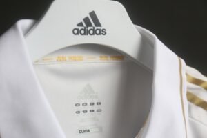 Player Version Retro Real Madrid 11/12 Home Long Sleeves S-3XL - Image 12