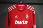 Player Version Retro Real Madrid 11/12 Third Long Sleeves S-3XL - Image 5