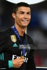 Player Version Retro Real Madrid 17/18 Away Long Sleesves S-3XL - Image 2