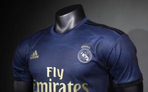 Player Version Retro 19/20 Real Madrid Away S-3XL - Image 9