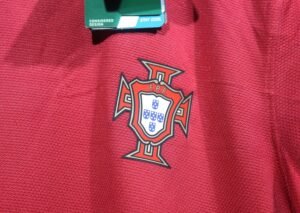Player Version Retro 2012/13 Portugal Home Long Sleeves S-3XL - Image 7