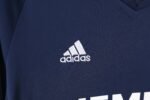 Retro Real Madrid 2005/06 Away Long Sleeves - Image 4