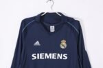 Retro Real Madrid 2005/06 Away Long Sleeves - Image 5