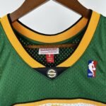 07-08 Season Seattle SuperSonics  No.35 - Image 7