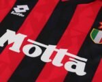 Kids Retro Kit AC Milan 93/94 Home - Image 4