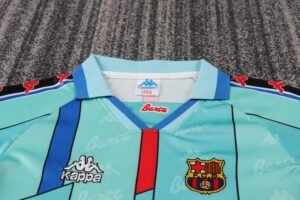 Kids kit Barcelona 96/97 Away - Image 4