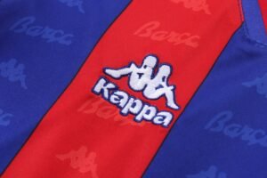 Kids kit Barcelona 96/97 Home - Image 8
