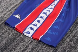 Kids kit Barcelona 92/95 Home - Image 9