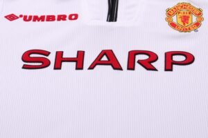 Kids Retro Man Utd 98/99 White - Image 7